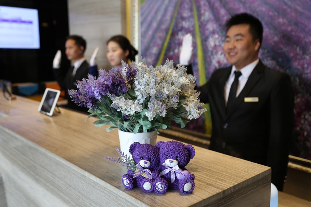 Lavande Hotel Shanghai Hongqiao Airport Wuzhong Road Exterior photo