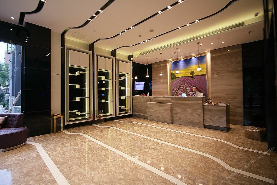 Lavande Hotel Shanghai Hongqiao Airport Wuzhong Road Exterior photo