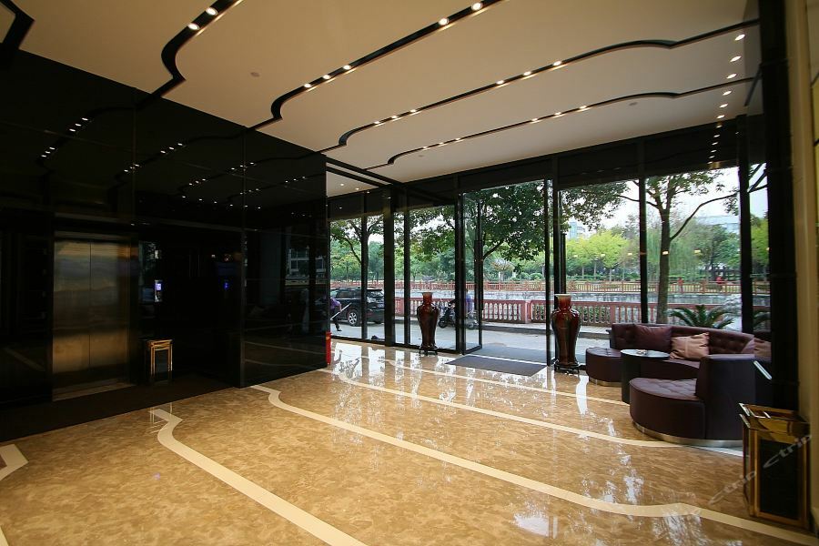 Lavande Hotel Shanghai Hongqiao Airport Wuzhong Road Exterior photo